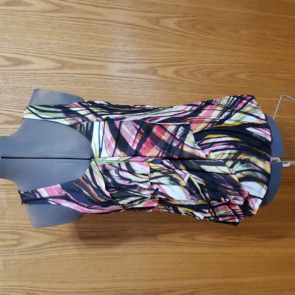 Worthington - Colorful Ruffle Tank - (Ladies Medium)